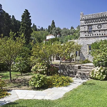 Stone-built Dovecote With Marvelous Multi-level Garden * Lámira